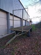 20ft 4 wheel straw trailer