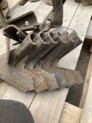 8 x Bourgault knock on points