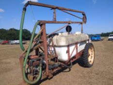 Trailed bowser with pump and engine