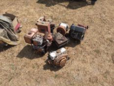 Assortment of Briggs & Stratton engines,