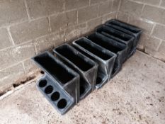 6 x Plastic piglet hoppers