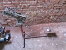 Clay pigeon trap (WJ Bowman)