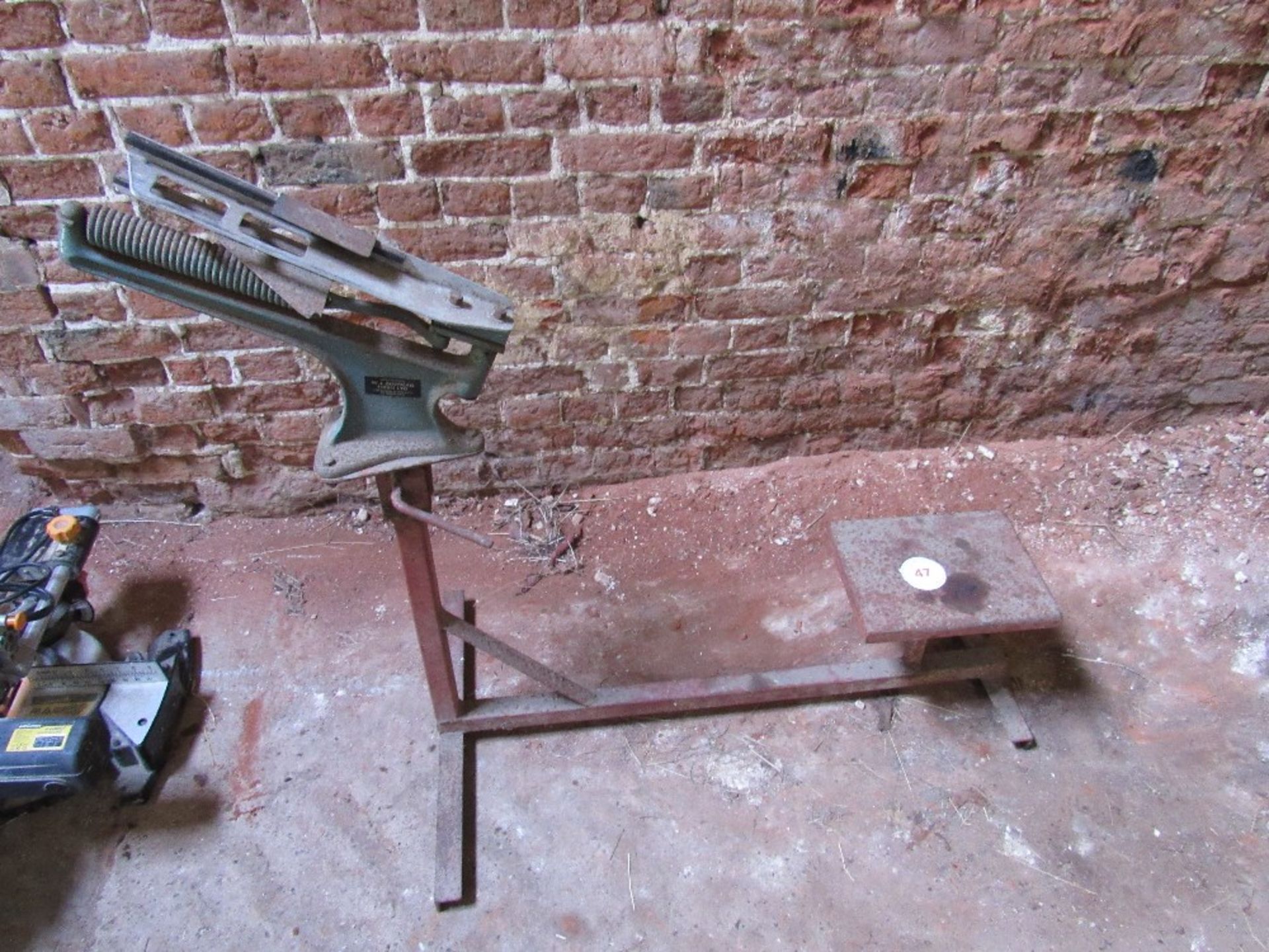 Clay pigeon trap (WJ Bowman)