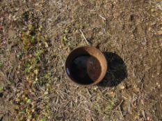 Round cast iron pig bowl,