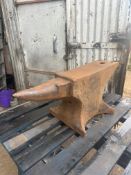 Blacksmiths anvil,