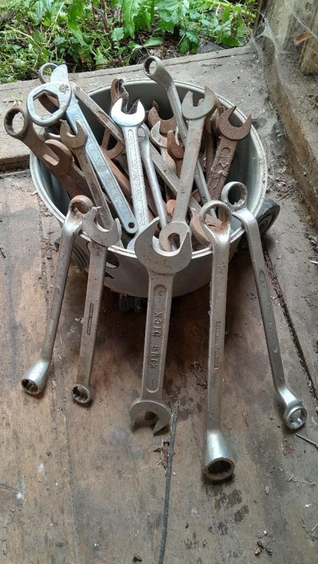 Collection of mixed spanners, - Image 2 of 2