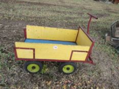 4 Wheel trolley with sides