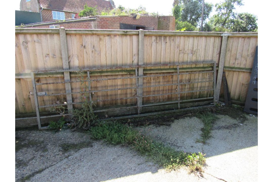11' 7" field gate