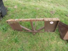 Bale spike to fit Bobcat