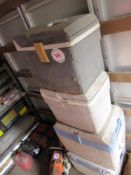 4 x Cool boxes