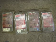 4 x Packs of 5 large electric fence insulators and electric fencing wire