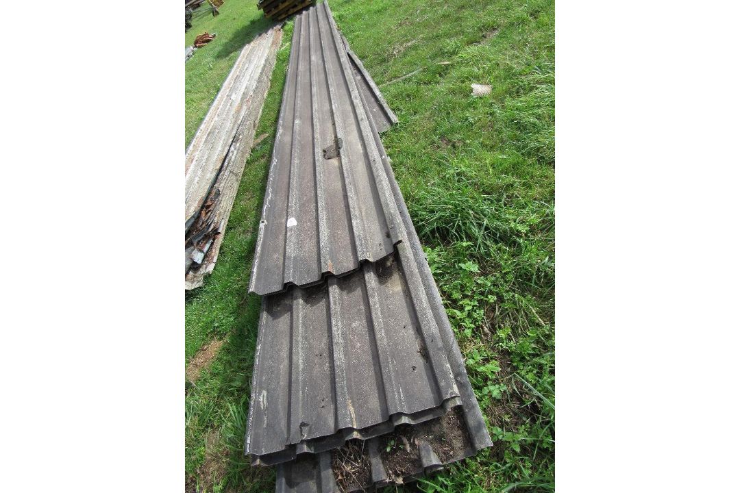 2 x Heaps of profile sheeting, approx 70mm wide and 2. - Image 1 of 2