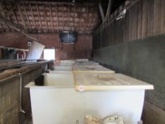 8 x Pig rescue boxes and fittings