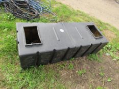 Plastic water tank 64 x 24 x 19