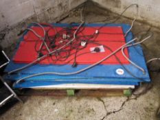 Pallet of 15 heat pads