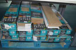 *14 Packs of Golden Select Oslo Light Oak Laminate