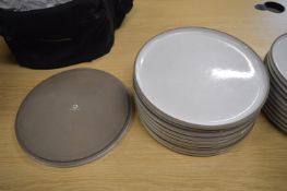 *10 Utopia Plates 28cm