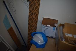 *Aurora EN-BH120/40 20w LED Light, and Two Osram 1.5m LED Bulbs