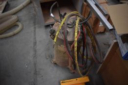 *Paint Pressure Pot with Spray Gun