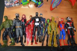 Thirteen Action Figures Including Batman, Hulk, et