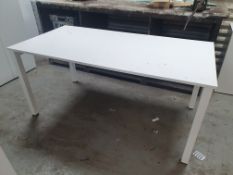 * white office desk - 1600w x 800d x 740h