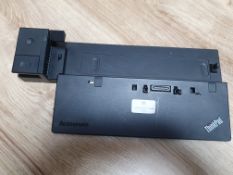 * Lenovo ThinkPad Basic Dock