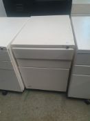 * 3 drawer pedestal filing cabinet
