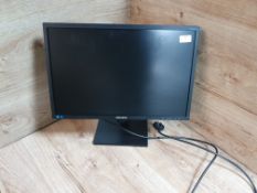 * Samsung S22E450 FHD 22