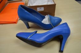 *Red Dragonfly Blue High Heels Size: 5.5