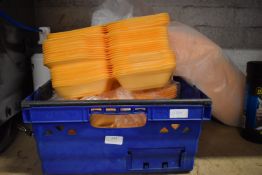 Quantity of Takeaway Packaging (box not included)