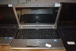 *Samsung RV511 Laptop Computer
