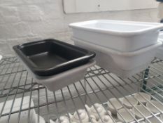 * 4 x ceramic gastronorms