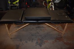 *Healthline Massage Table with Adjustable Leg Area and Spare Mat