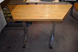 *Folding Trapezoid Table