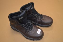 *Khombu Men's Hiker Boots Size: 11