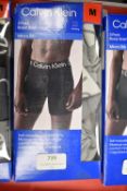 *Calvin Klein Boxer Briefs Size: M 3pk