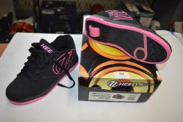 Heelys Wheelie Trainers Size: 6