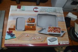 *Chicago Metallic 5pc Non-Stick Nest Bakeware Set