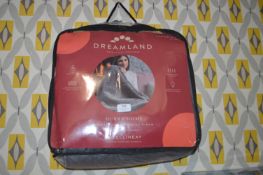 *Dreamland Velvet Warming Throw Size: L