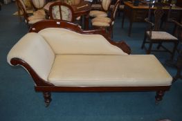 Chaise Longue