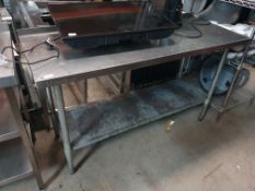 * S/S prep bench - upstand and undershelf