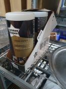 * 2 x boxed Tomme Tippe travel bottle and food warmers