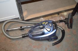 *Electrolux Cyclone Ultra 2300w
