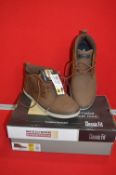 *Skechers Men’s Street Wear Brown Leather Ankle Boots Size: 7