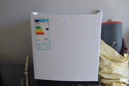 Amica Mini Fridge