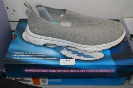 *Skechers Go Walk Slip-Ons Women’s Size: 5.5