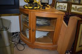 *Lightwood Effect Corner Unit and Contents