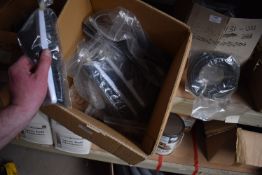 *Eight 22cm Brush Heads