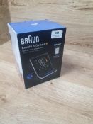 * Braun ExactFir 5 connect blood pressure monitor