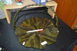 Metal Frog on a Lily Pad Fruit Stand